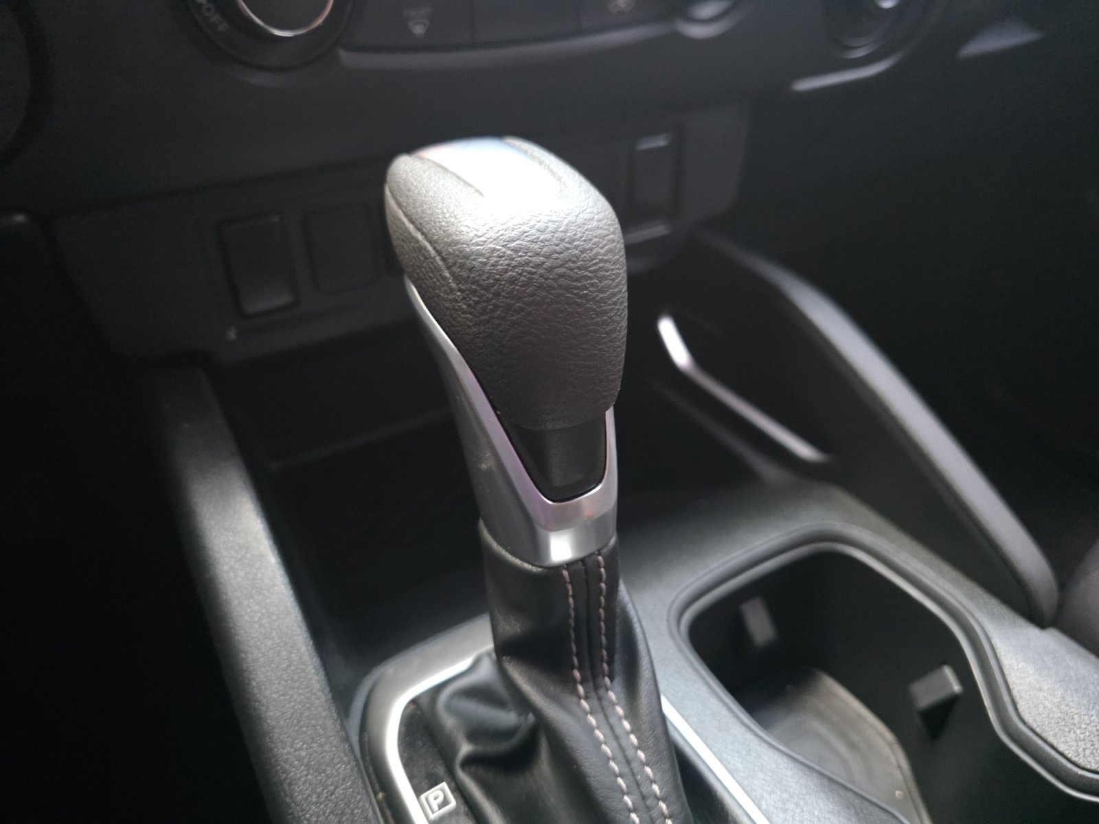 Used 2025 Nissan Frontier SV RWD image 20