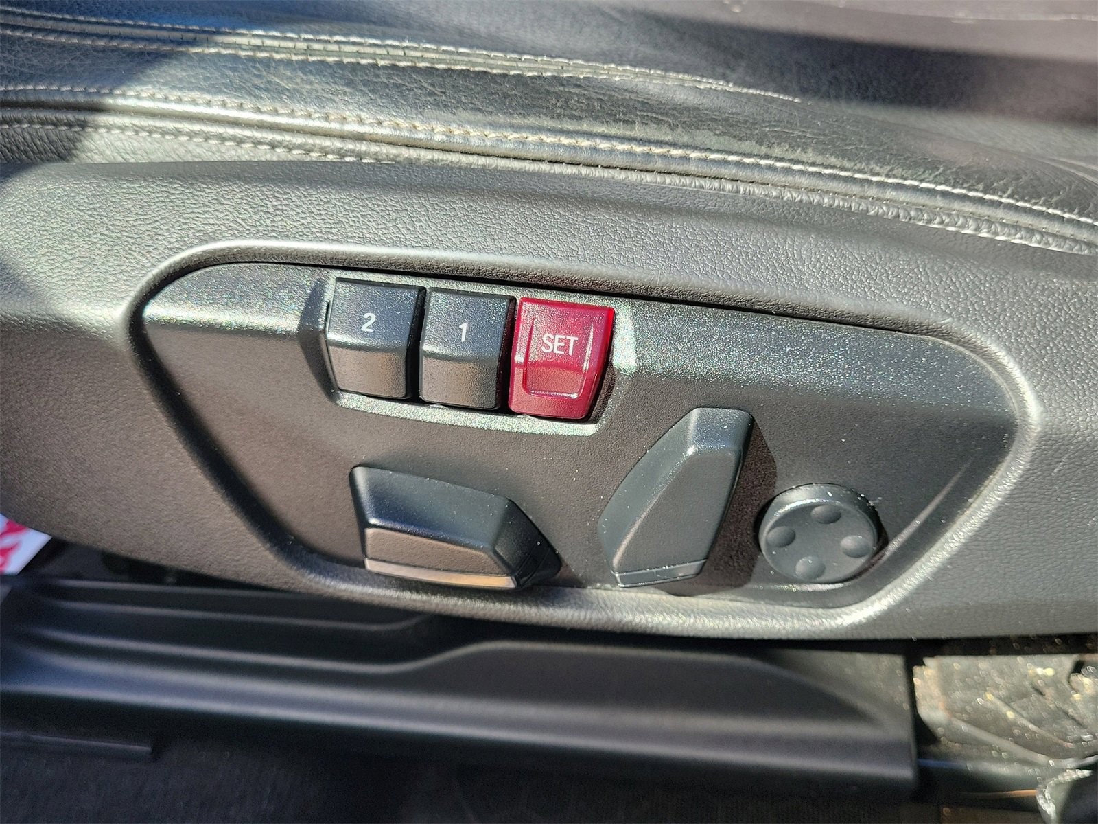 Used 2017 BMW X1 sDrive28i image 14