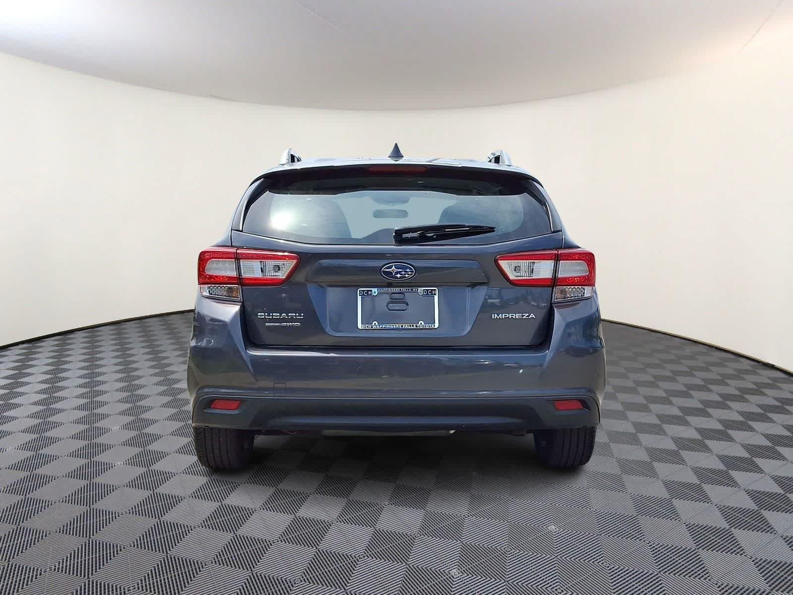 Used 2018 Subaru Impreza 2.0i Premium AWD/4WD image 6