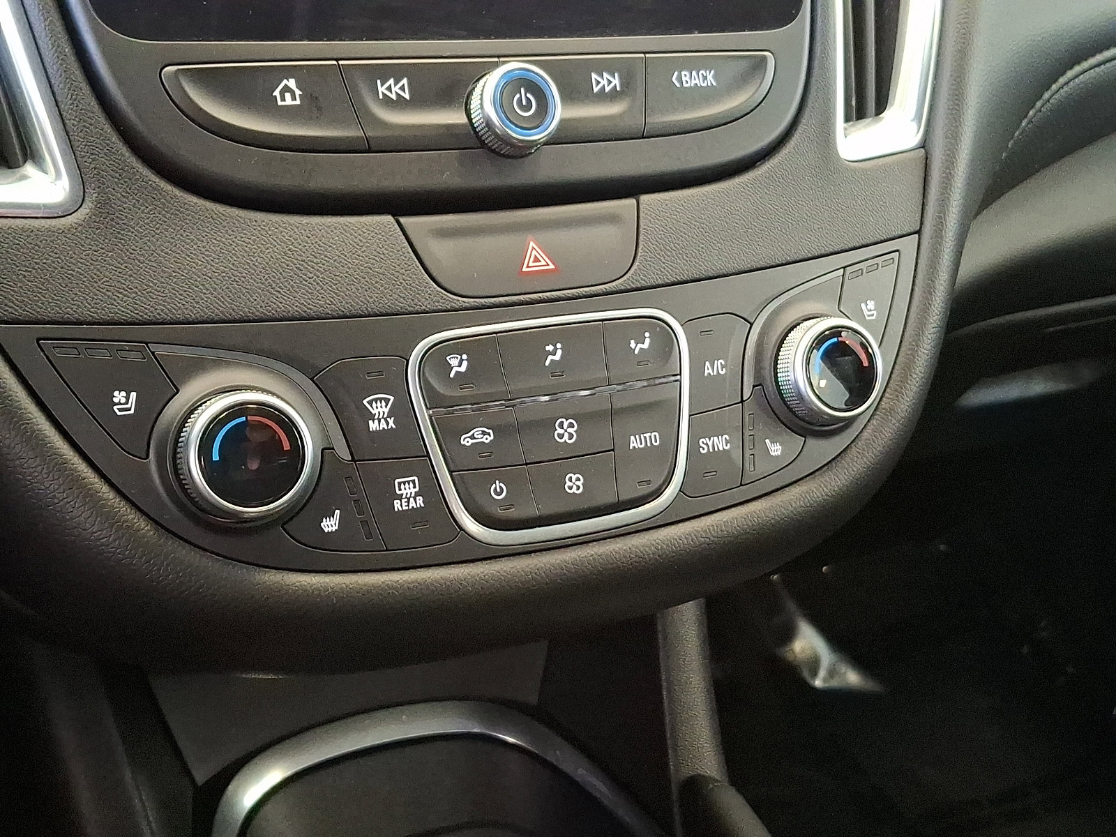 Used 2019 Chevrolet Malibu Premier image 15