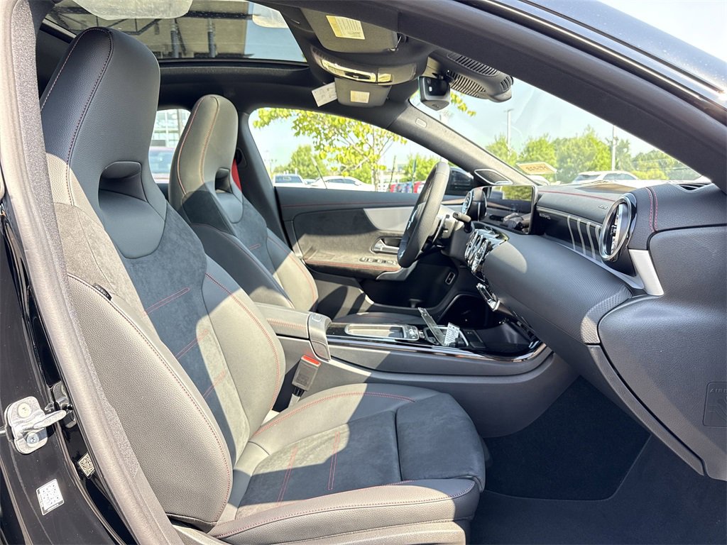 New 2026 Mercedes-Benz CLA 35 AMG 4MATIC image 19