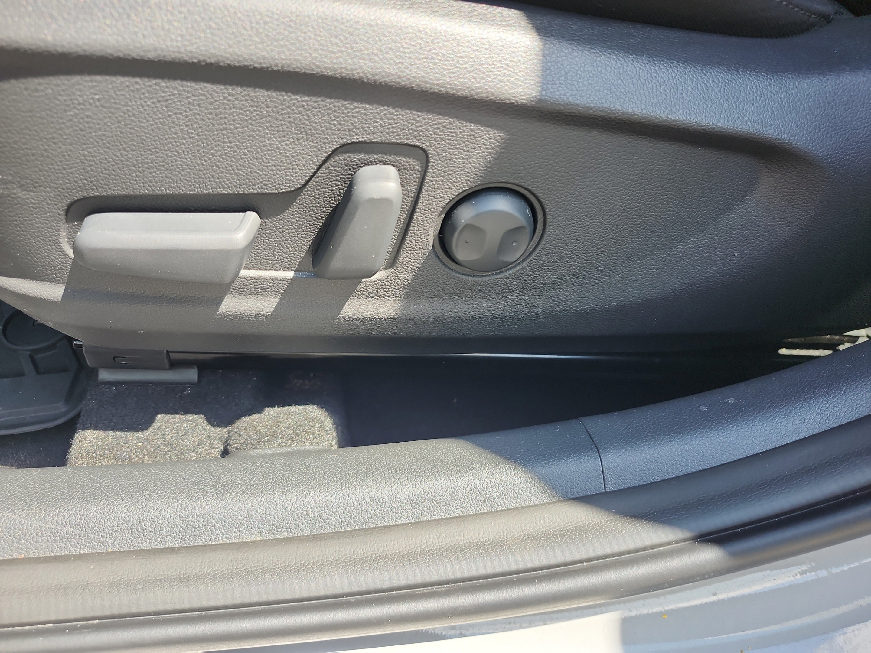 Certified 2023 Hyundai Kona SEL FWD image 15