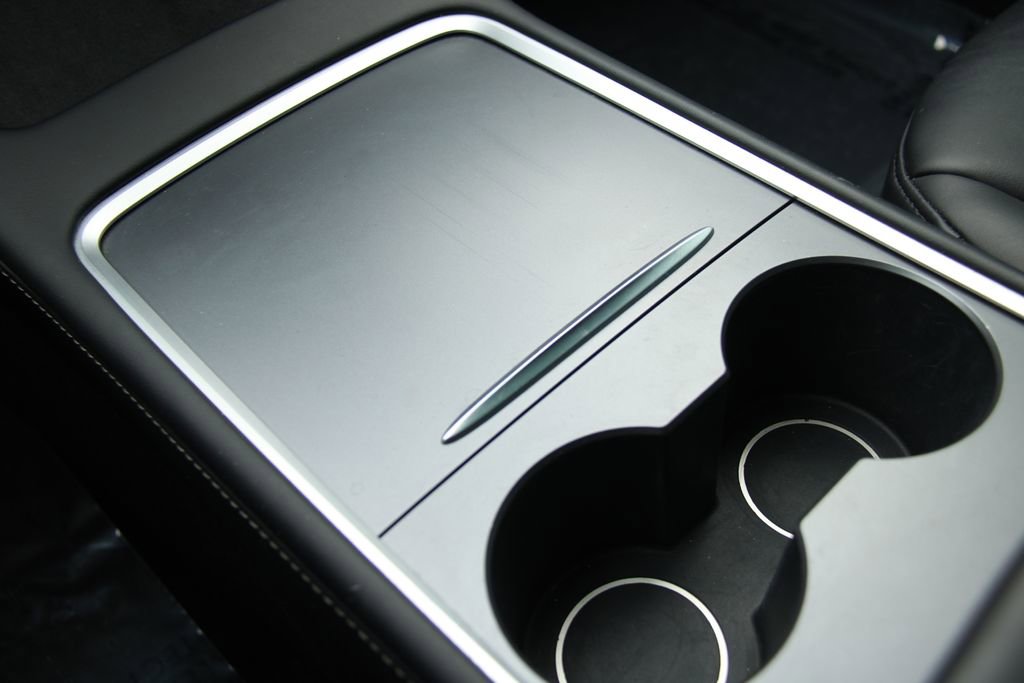 Used 2023 Tesla Model 3 Standard Range image 19