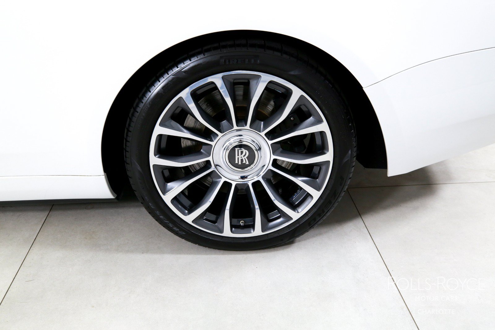 Certified 2020 Rolls-Royce Dawn RWD image 31