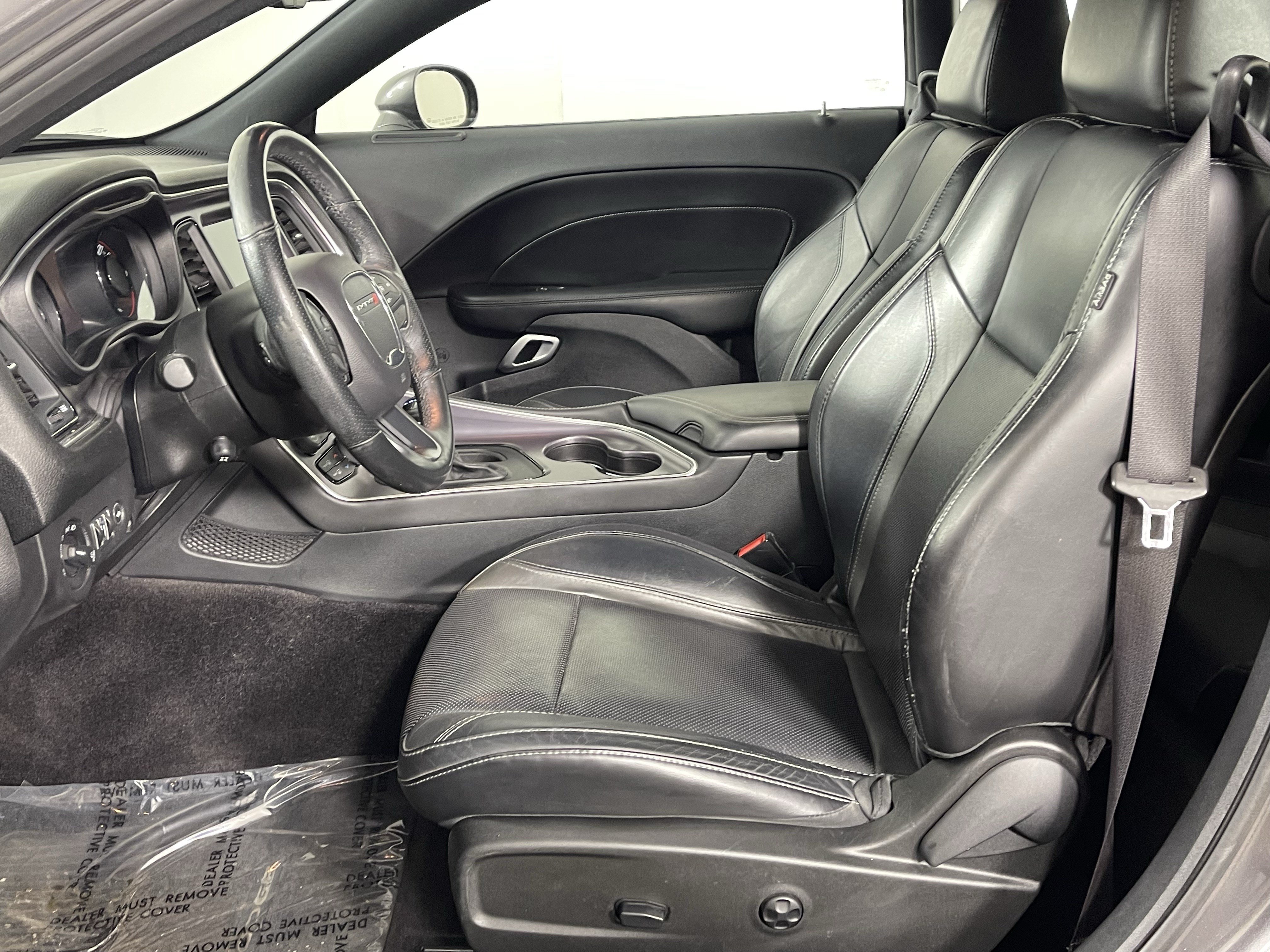 Used 2016 Dodge Challenger R/T Plus RWD image 12