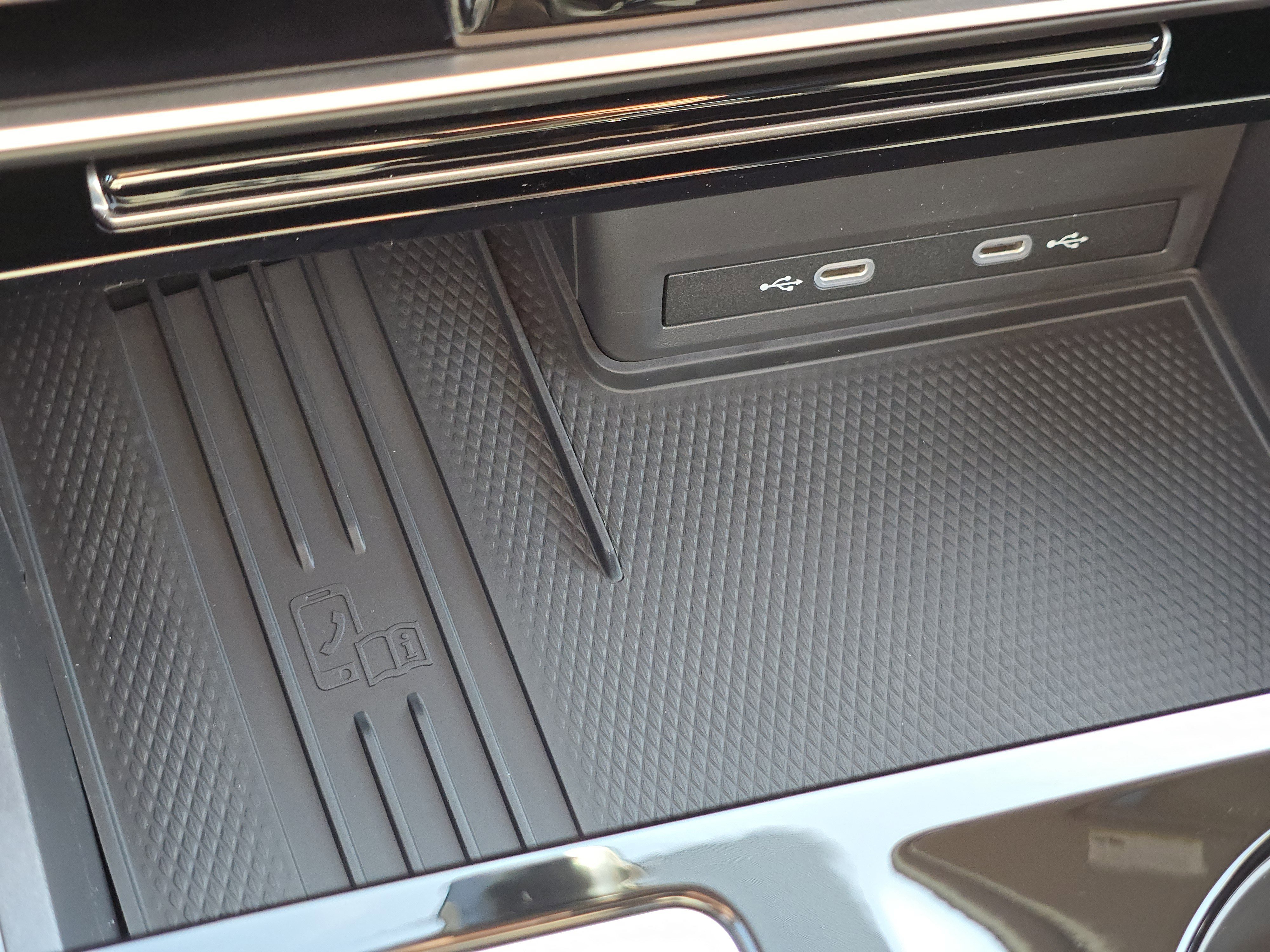 New 2026 Volkswagen Atlas SE image 26