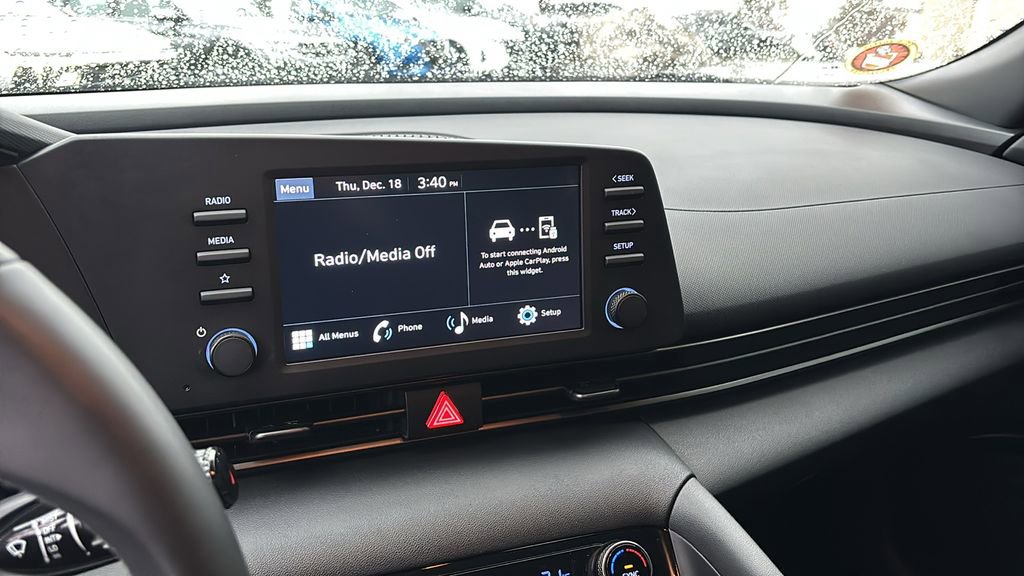 Used 2025 Hyundai Elantra Sport image 19