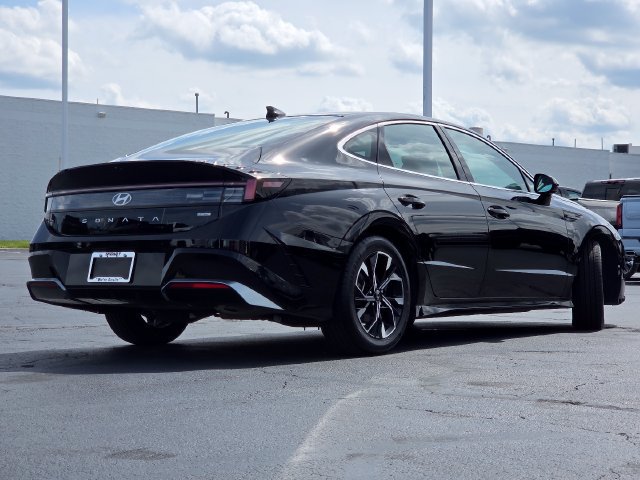 Used 2024 Hyundai Sonata SEL AWD/4WD image 15