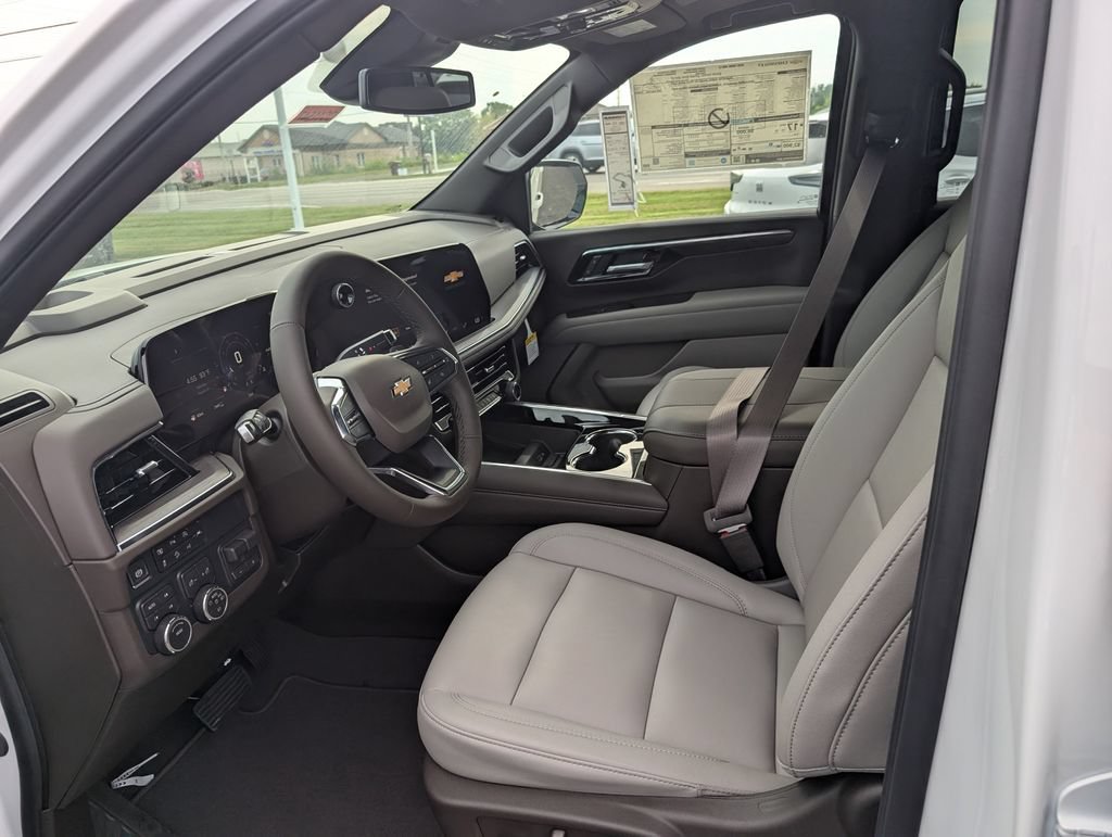 New 2026 Chevrolet Tahoe LT w/ Comfort Package AWD/4WD image 16