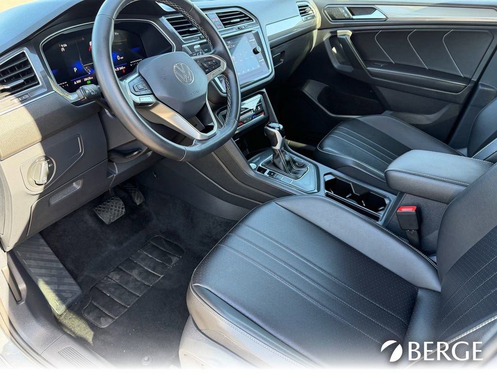 Used 2024 Volkswagen Tiguan Wolfsburg Edition image 20