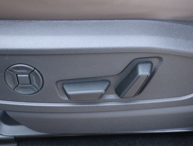 New 2025 Audi Q5 Premium Plus image 15