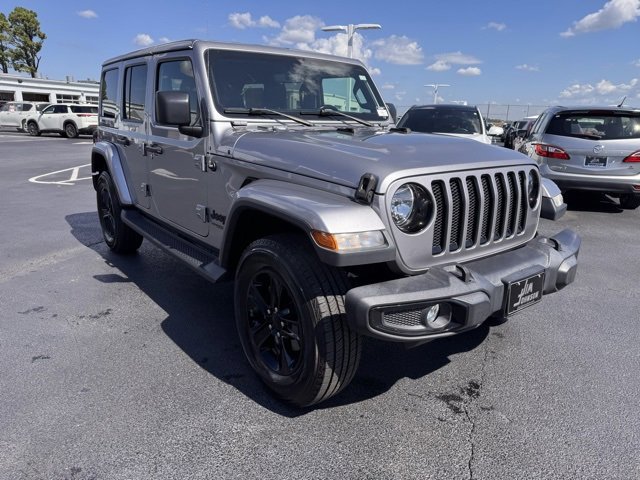 Used 2020 Jeep Wrangler Unlimited Sahara image 7