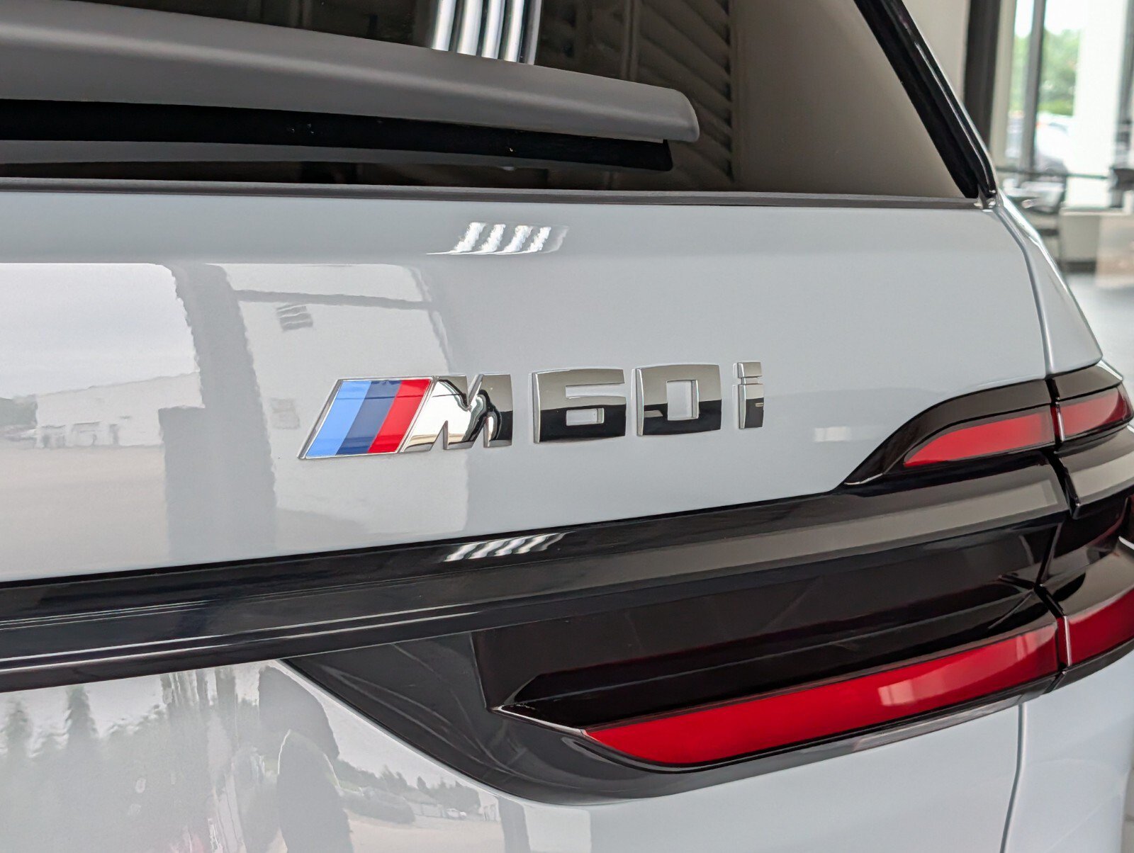 Used 2025 BMW X7 M60i w/ Executive Package AWD/4WD image 5