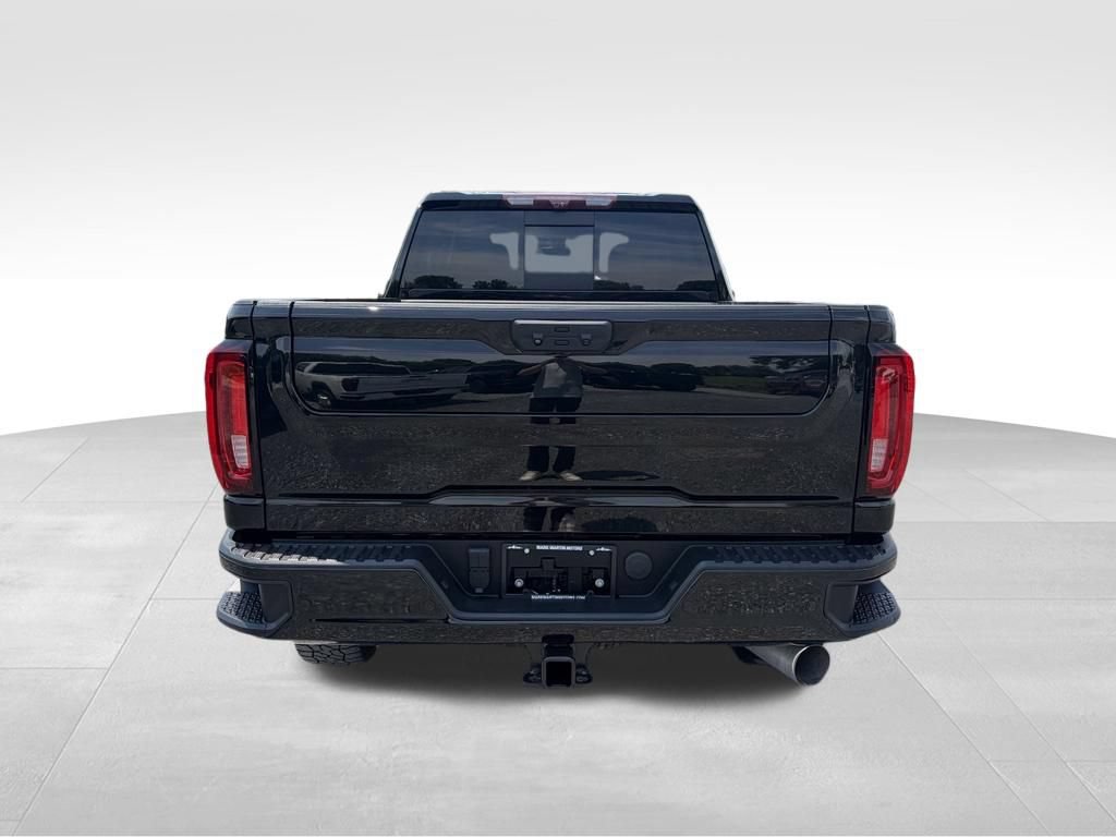 Used 2022 GMC Sierra 2500 Denali w/ Denali Black Diamond Edition AWD/4WD image 18