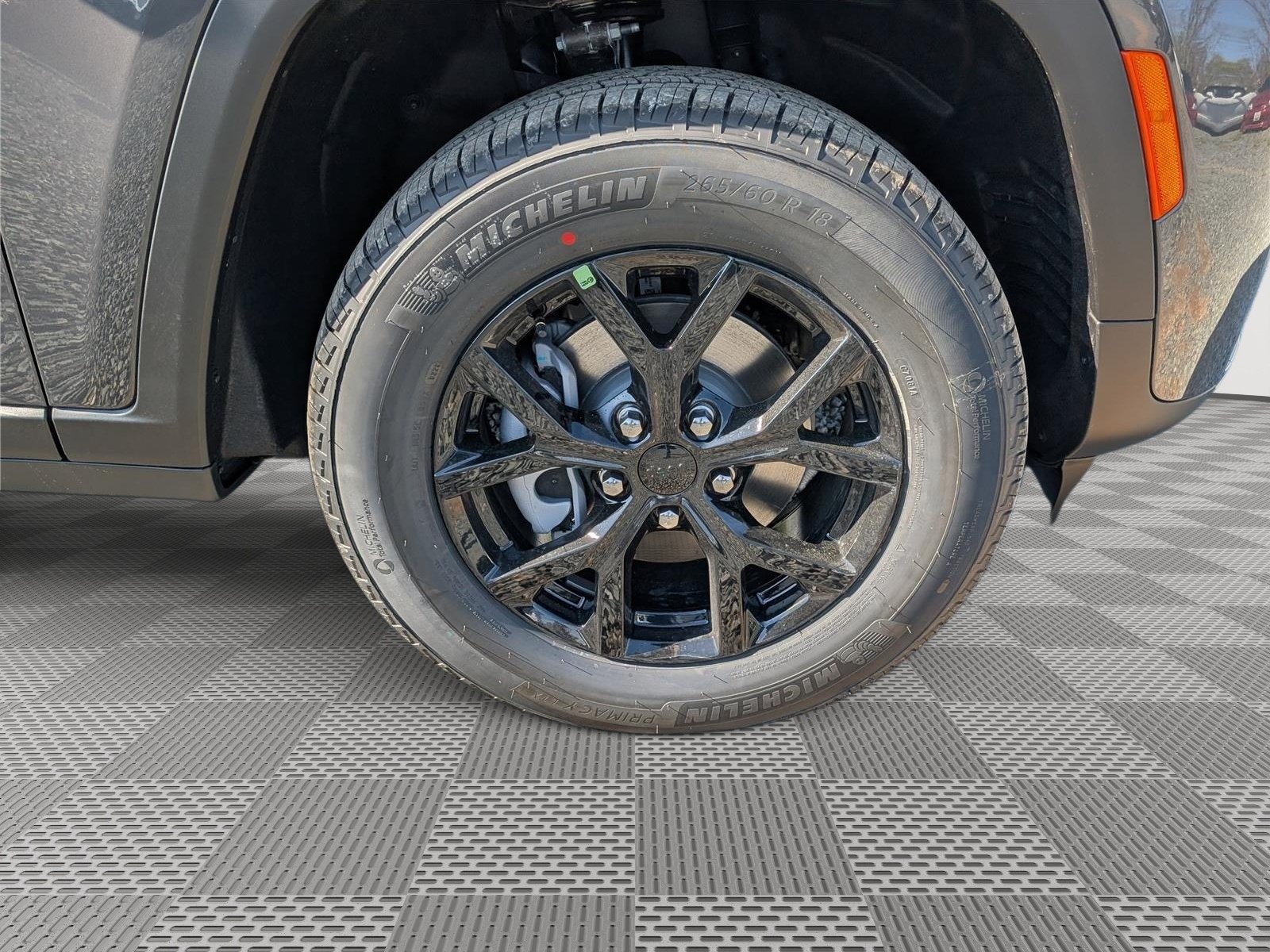 New 2026 Jeep Grand Cherokee Altitude AWD/4WD image 5
