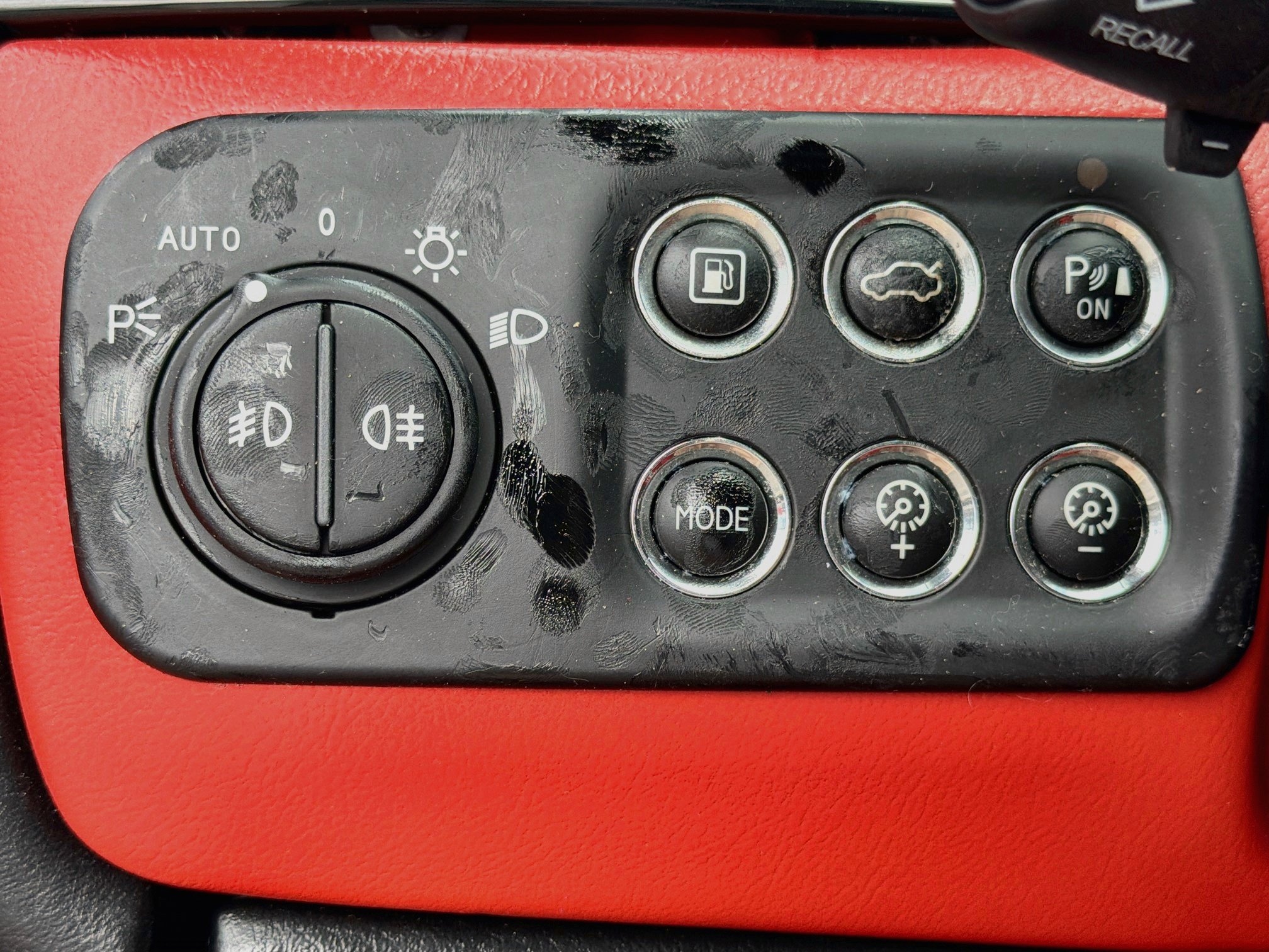 Used 2010 Maserati GranTurismo Convertible RWD image 31