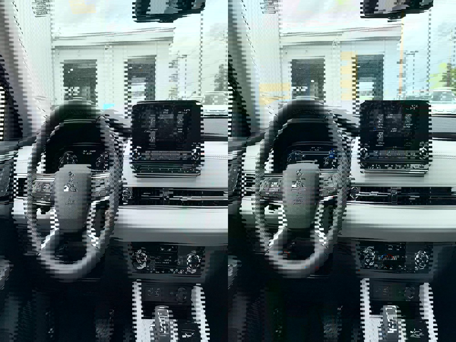New 2025 Mitsubishi Outlander 4WD Plug-In Hybrid image 19