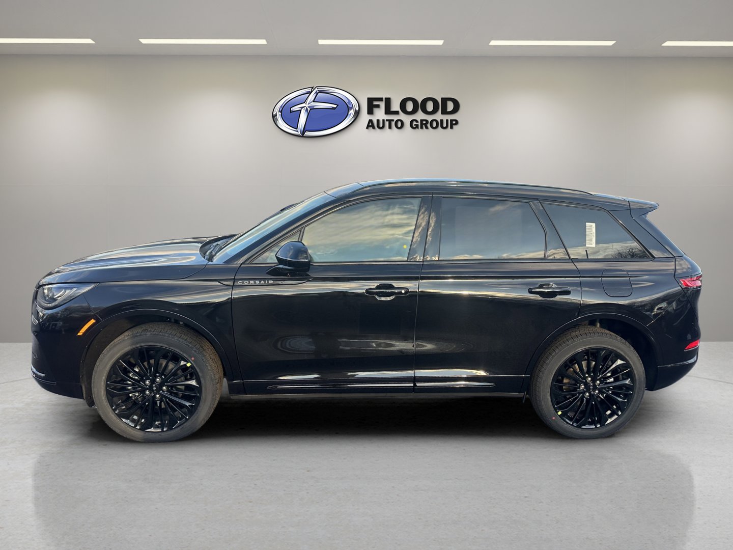 New 2026 Lincoln Corsair Premiere image 4