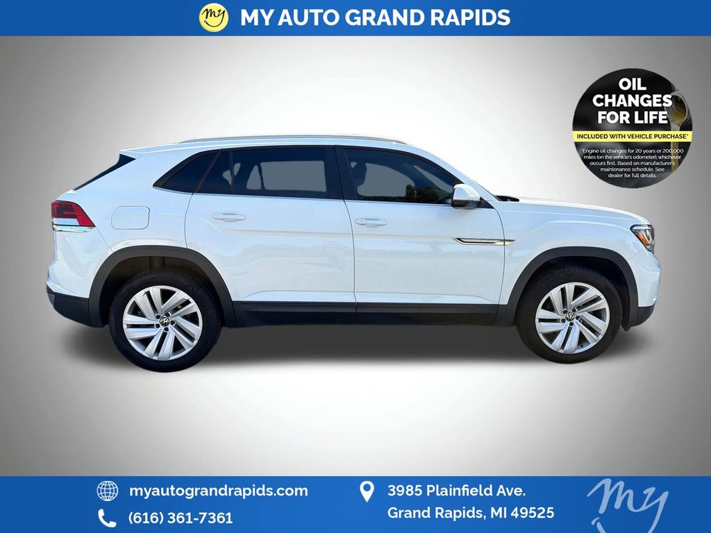 Used 2020 Volkswagen Atlas Cross Sport SE AWD/4WD image 8