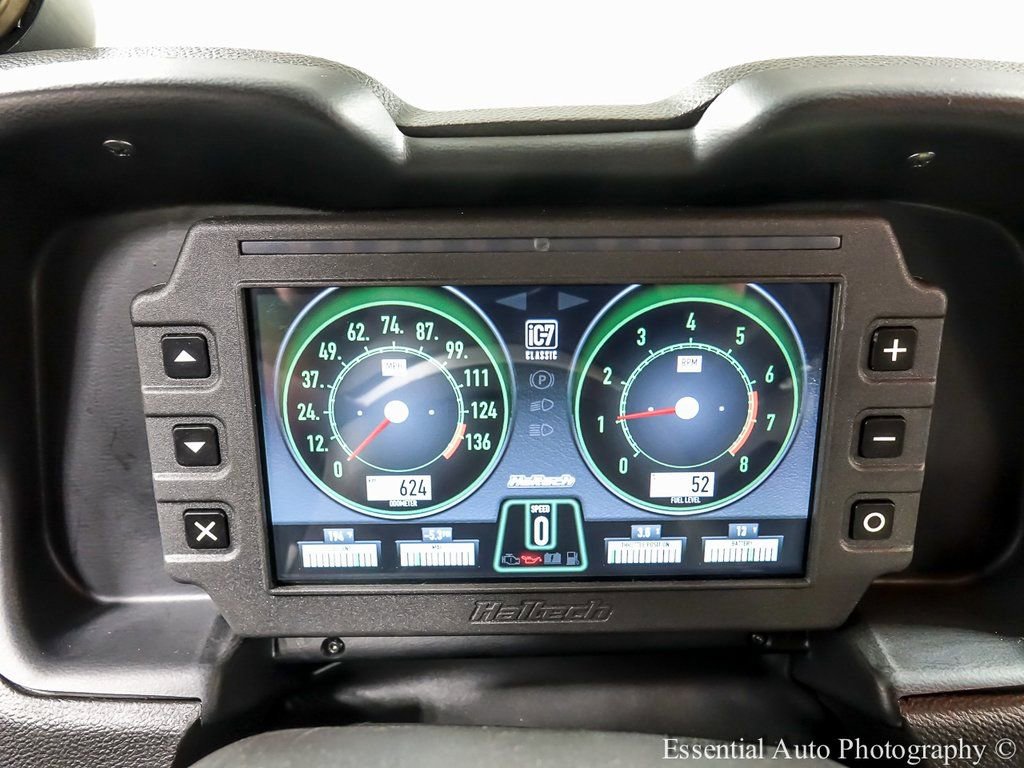 Used 2011 Chevrolet Camaro LS w/ Bluetooth Package image 13