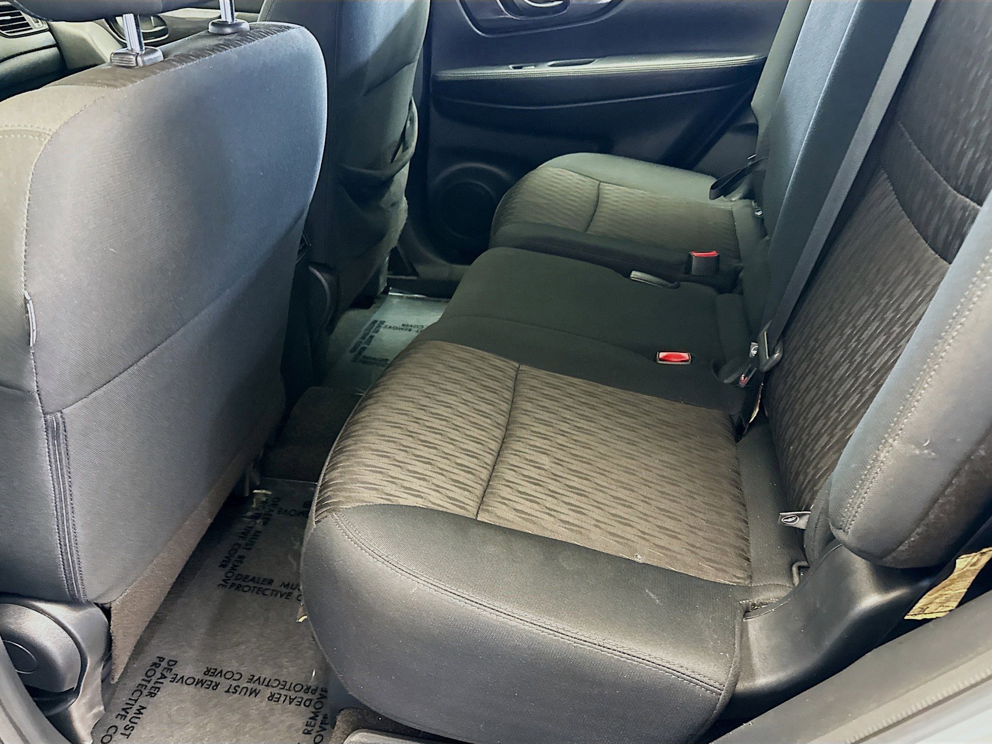 Used 2020 Nissan Rogue S image 11