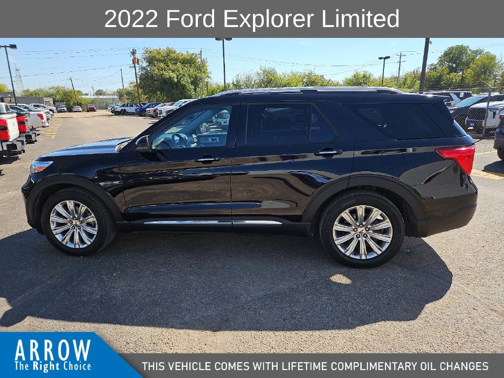 Used 2022 Ford Explorer Limited w/ Equipment Group 301A RWD image 7
