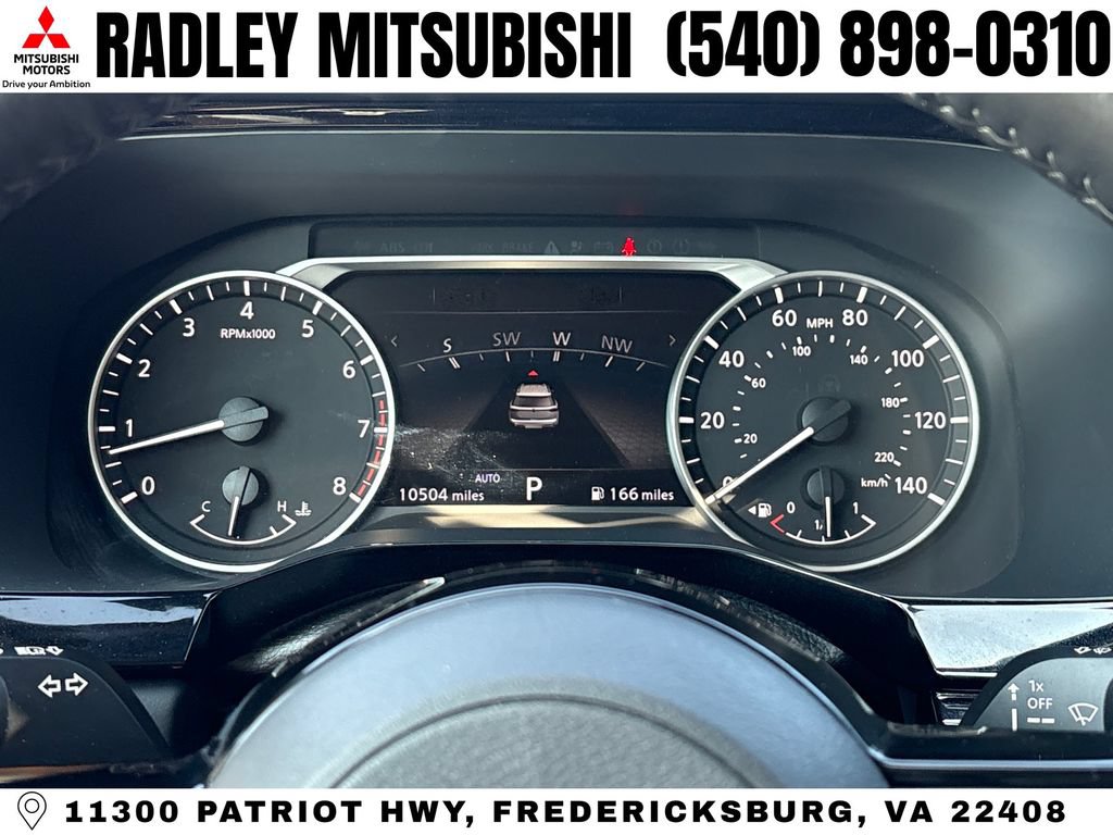 Used 2023 Nissan Pathfinder SL AWD/4WD image 7