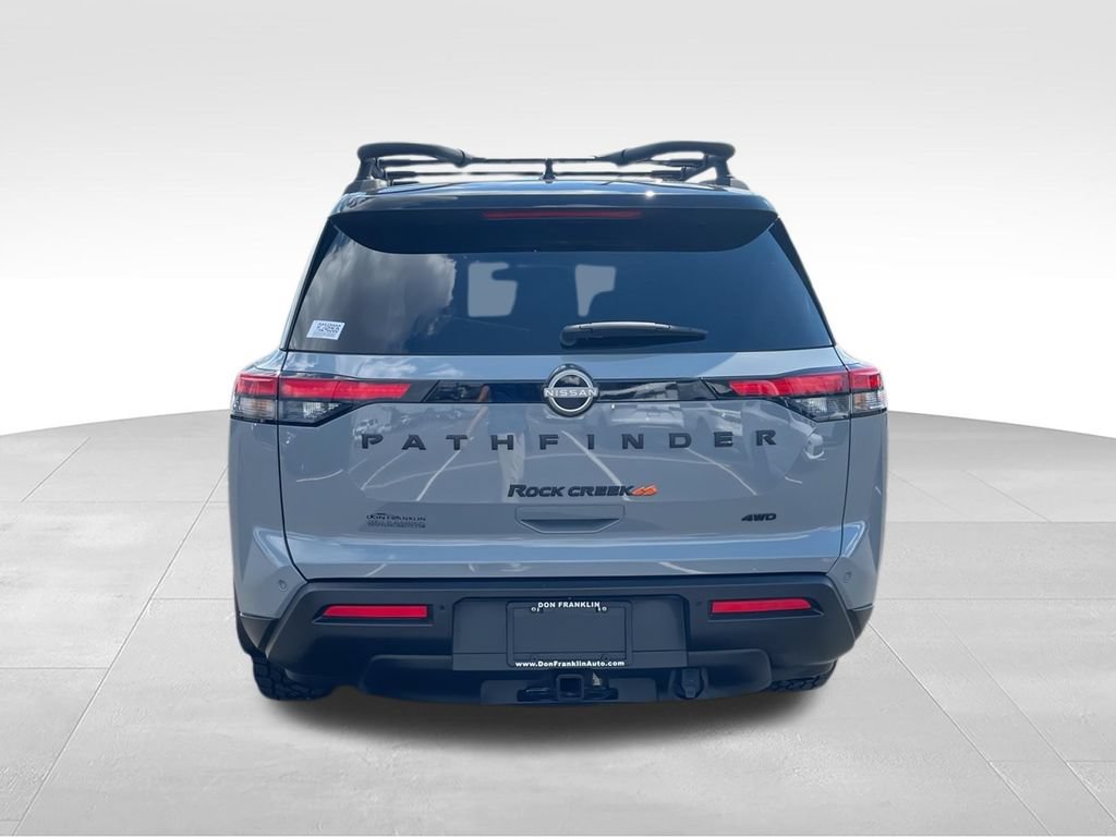 Used 2024 Nissan Pathfinder Rock Creek AWD/4WD image 7