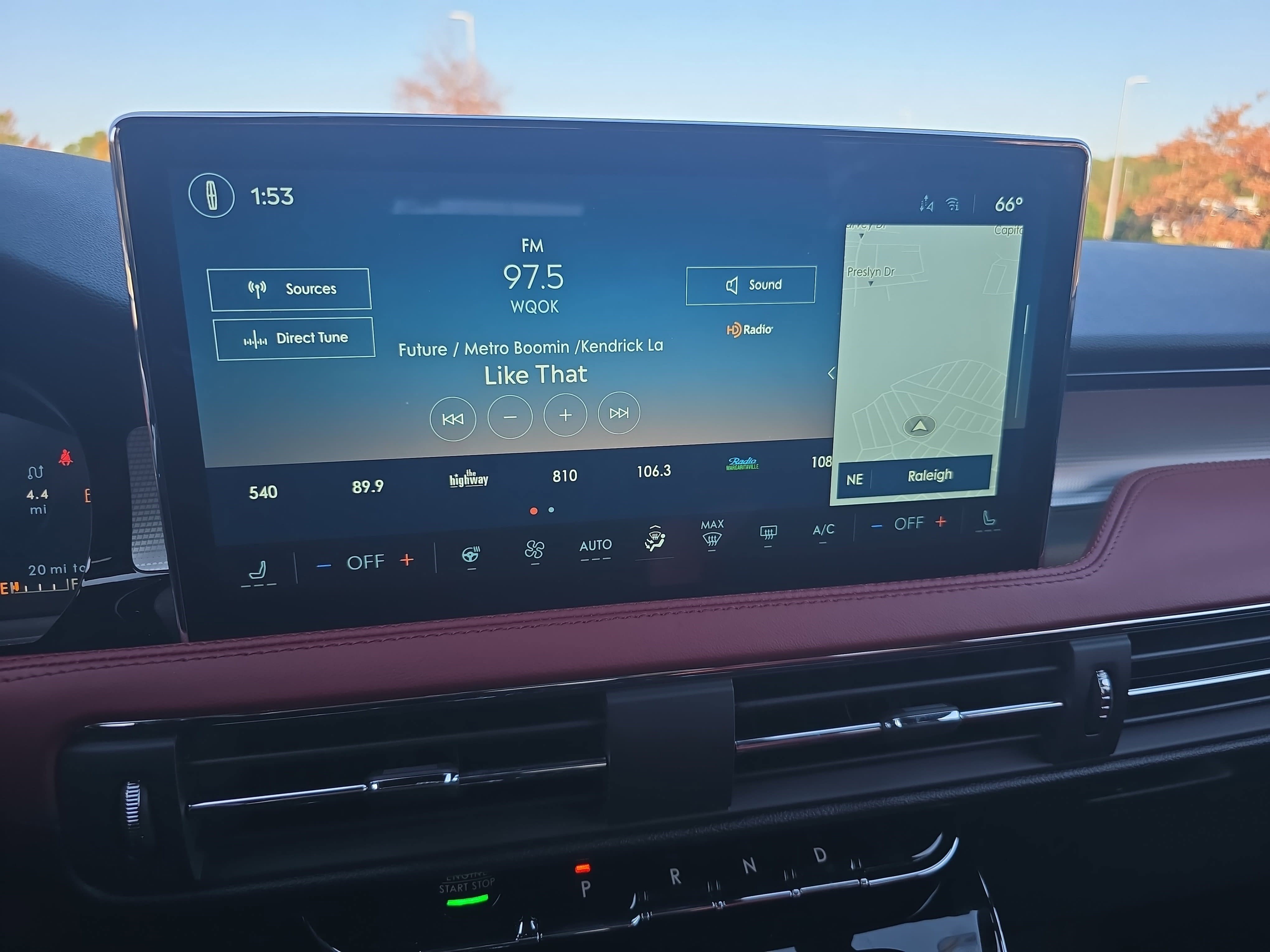 New 2026 Lincoln Corsair Reserve image 19