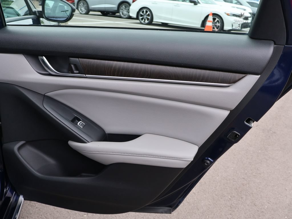 Certified 2018 Honda Accord EX-L image 14
