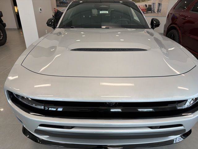 New 2026 Dodge Charger Scat Pack w/ Blacktop Package AWD/4WD image 8