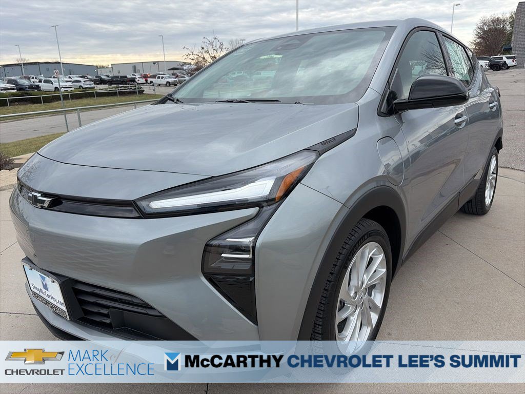 New 2027 Chevrolet Bolt LT FWD image 4
