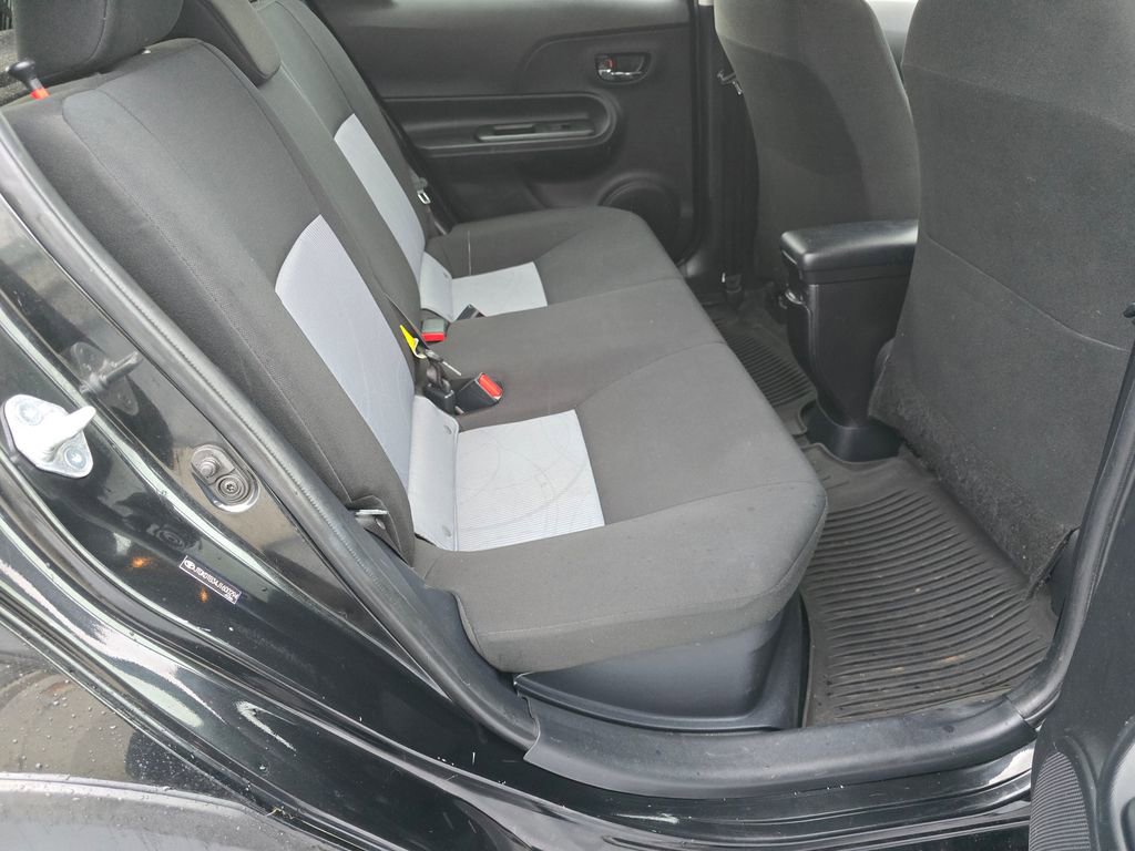 Used 2018 Toyota Prius C Two image 14