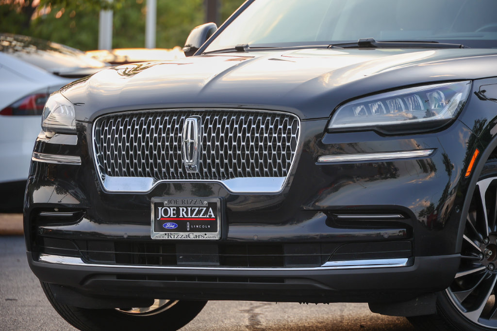Used 2022 Lincoln Aviator Reserve w/ Equipment Group 201A AWD/4WD image 15