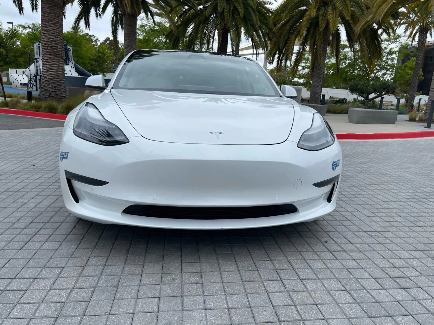 Used 2023 Tesla Model 3 Standard Range RWD image 2