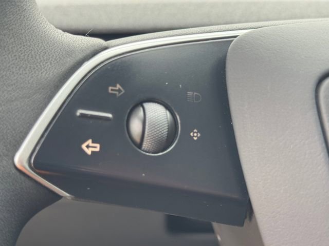 Used 2025 Tesla Model 3 Long Range RWD image 6