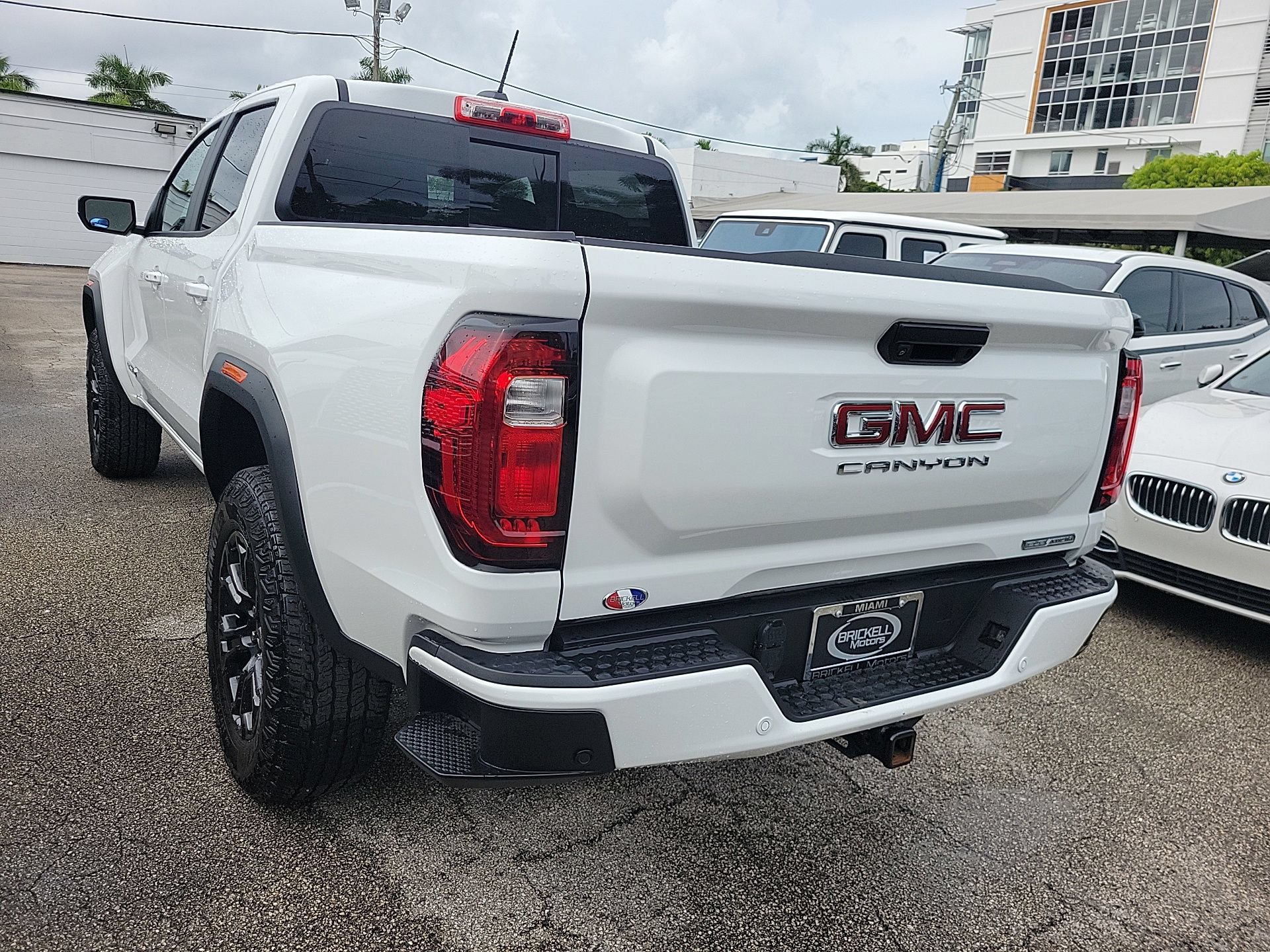 Used 2024 GMC Canyon Elevation w/ Convenience Package RWD image 11