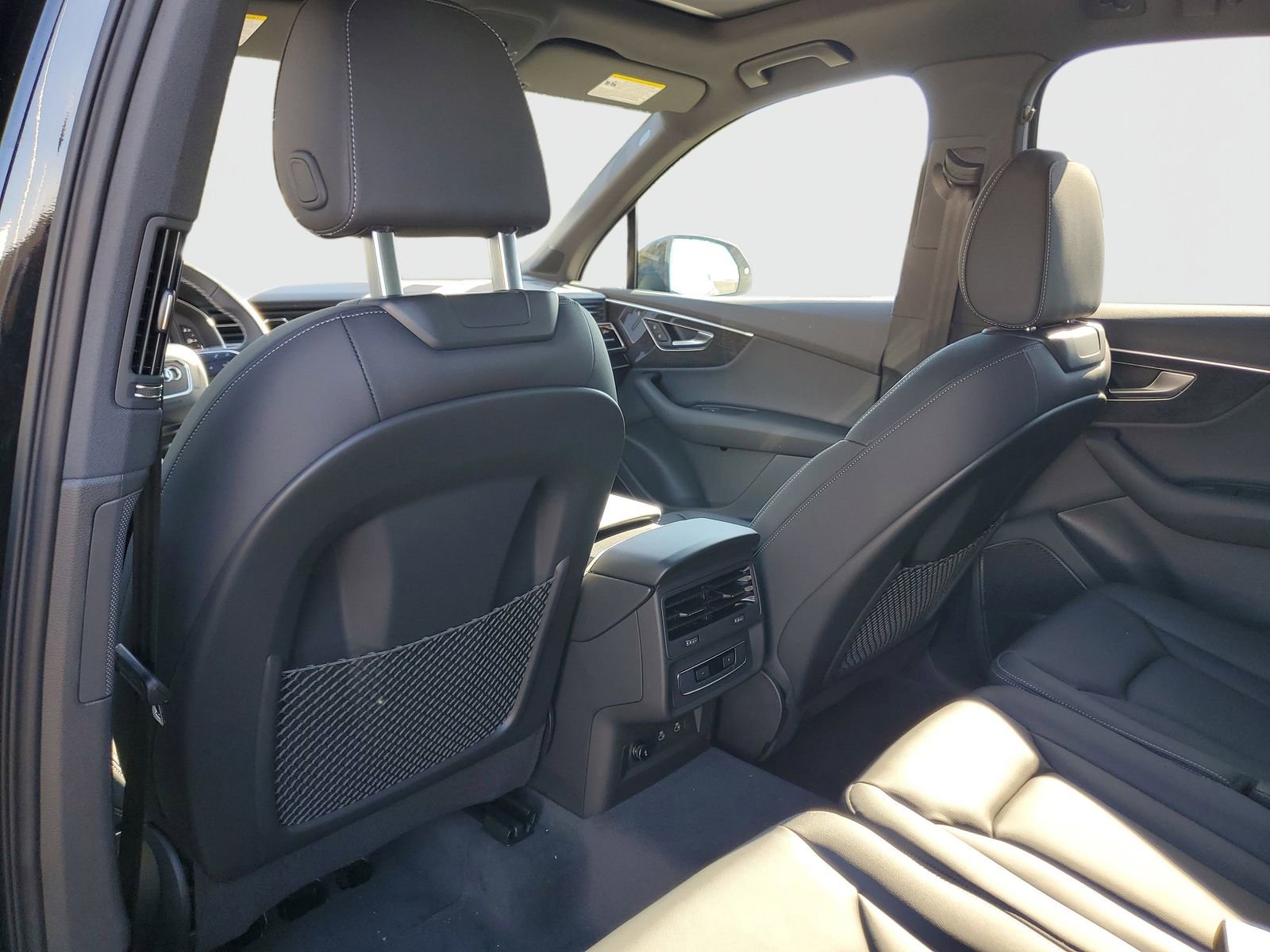 New 2026 Audi Q7 2.0T Premium image 14