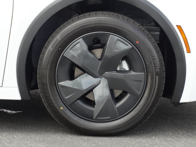 New 2026 Toyota Prius LE FWD image 4