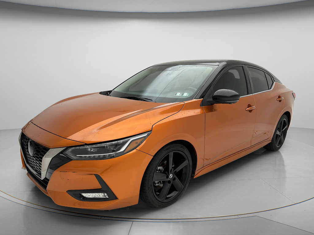 Used 2022 Nissan Sentra SR w/ SR Premium Package FWD image 3