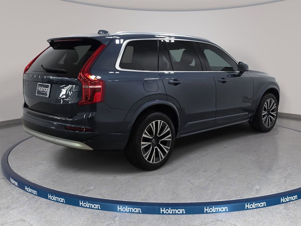 Used 2022 Volvo XC90 T6 Momentum w/ Climate Package AWD/4WD image 6
