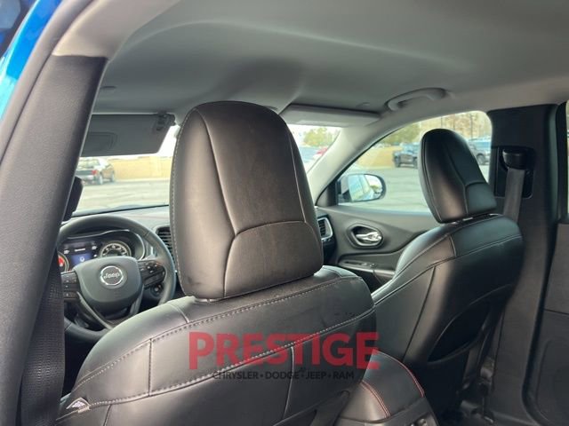 Used 2022 Jeep Cherokee Trailhawk w/ Premium Leather Package image 25