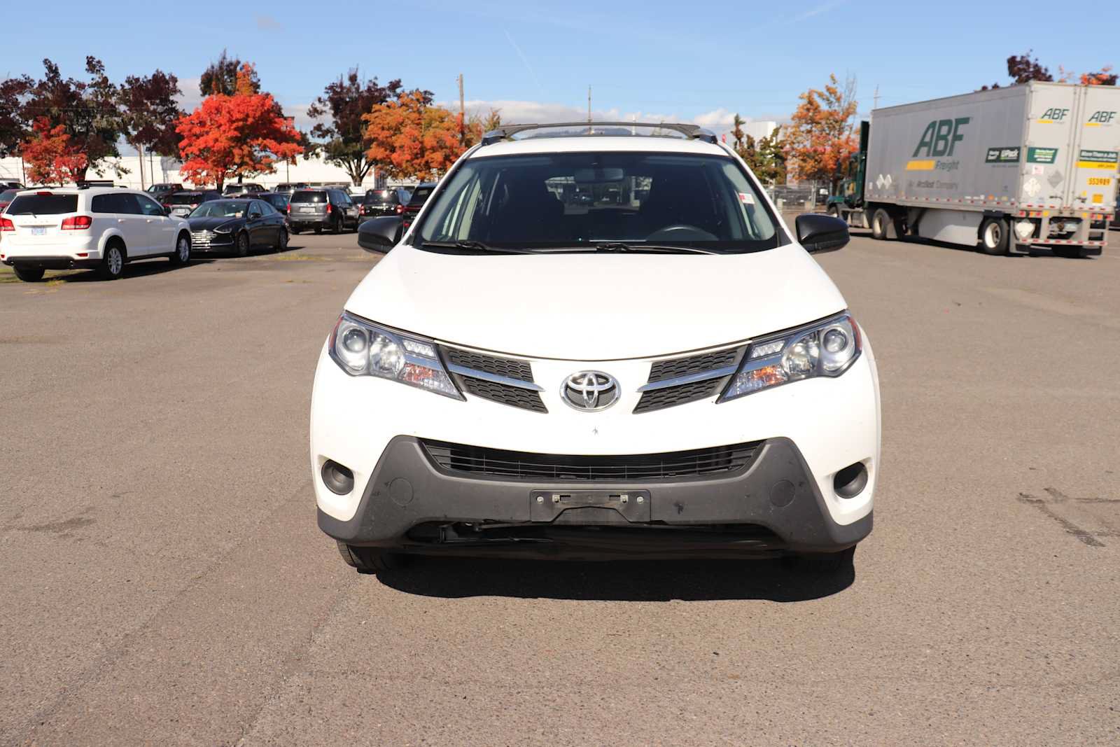 Used 2015 Toyota RAV4 LE AWD/4WD image 2