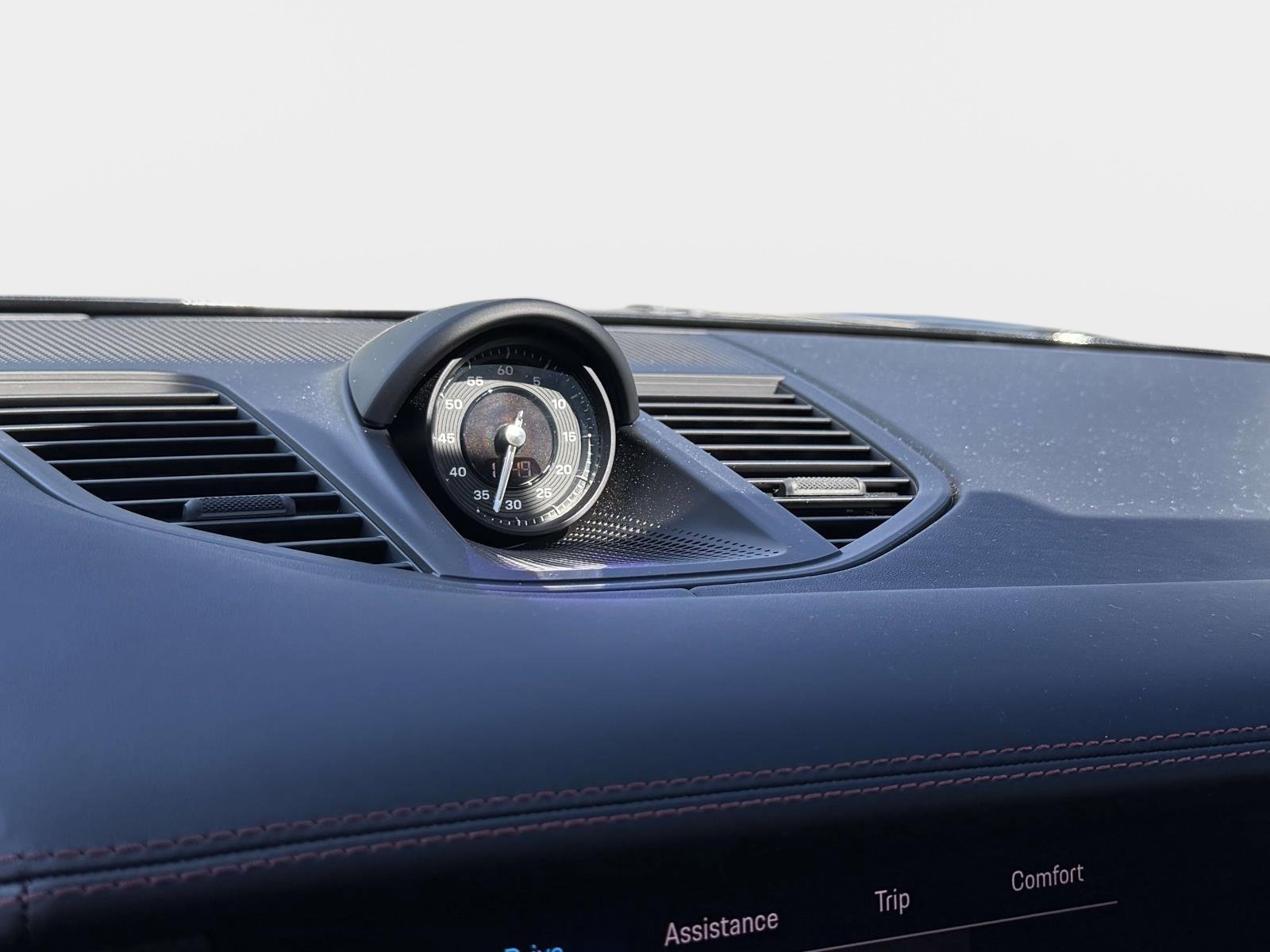 Used 2024 Porsche Panamera image 41