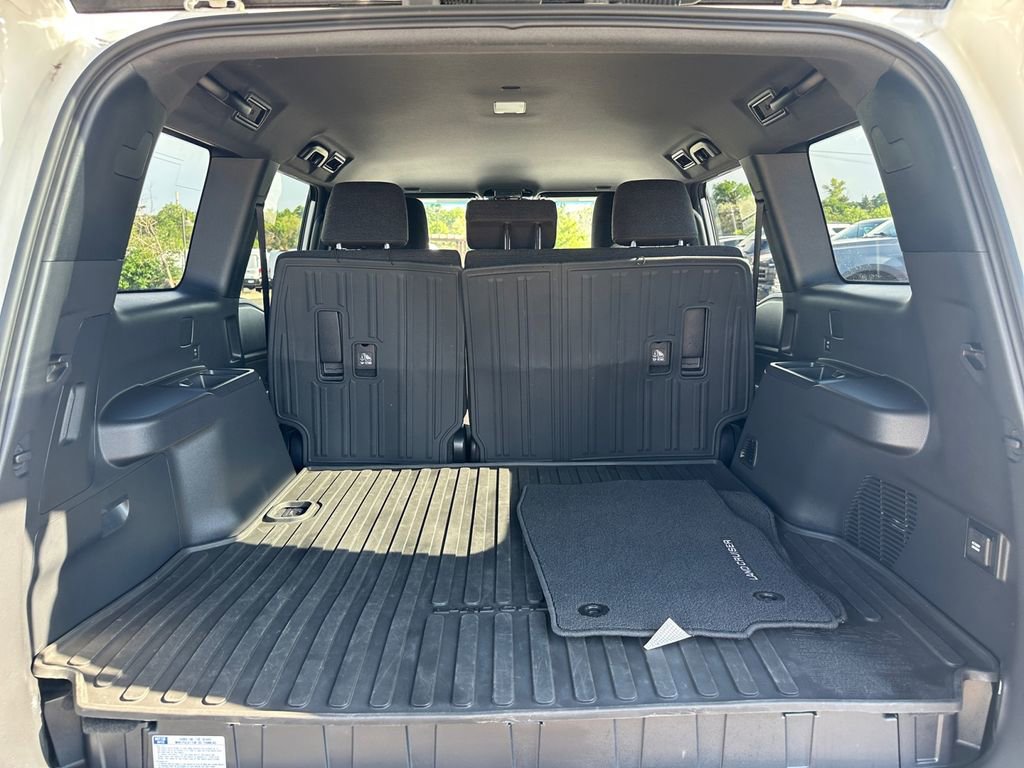 Used 2024 Toyota Land Cruiser image 26