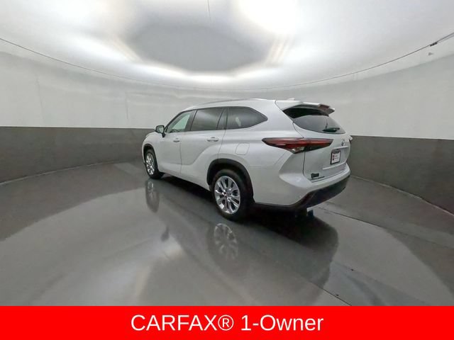 Certified 2025 Toyota Highlander Limited AWD/4WD image 5