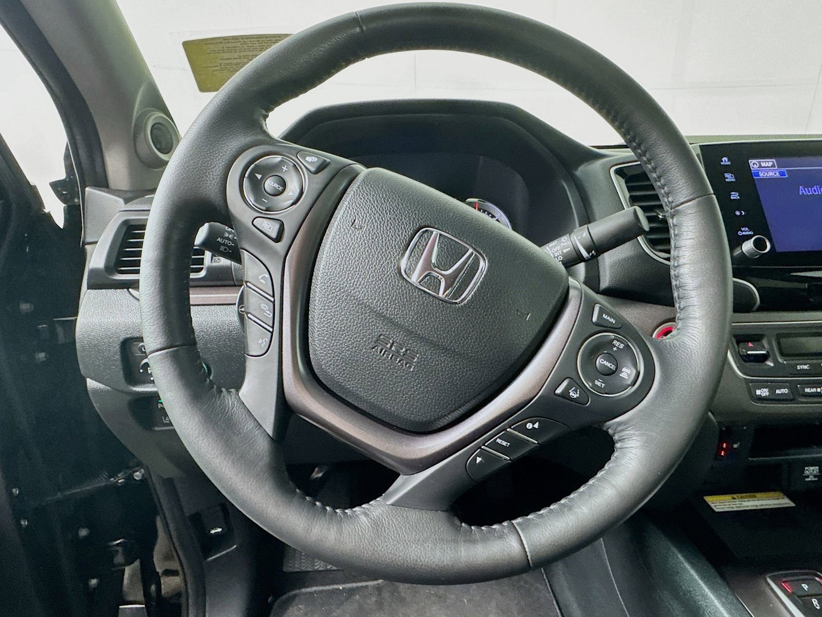 Used 2023 Honda Ridgeline RTL-E image 9