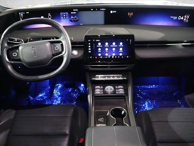 Used 2024 Lincoln Nautilus Reserve w/ Equipment Group 202A image 22