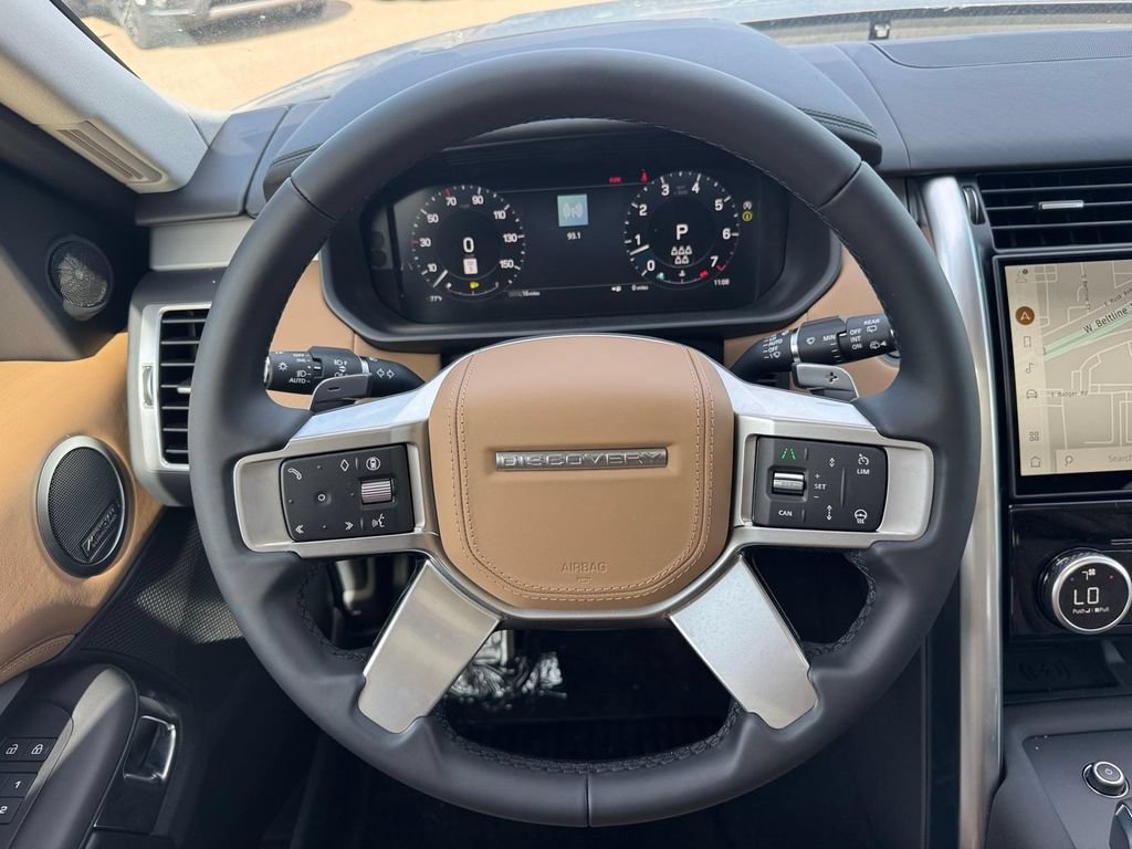 New 2026 Land Rover Discovery Limited Edition AWD/4WD image 11