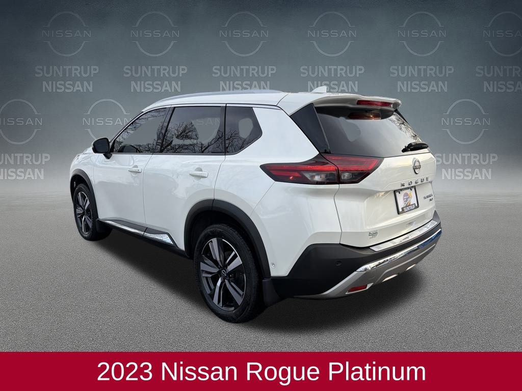 Used 2023 Nissan Rogue Platinum w/ Platinum Premium Package image 3